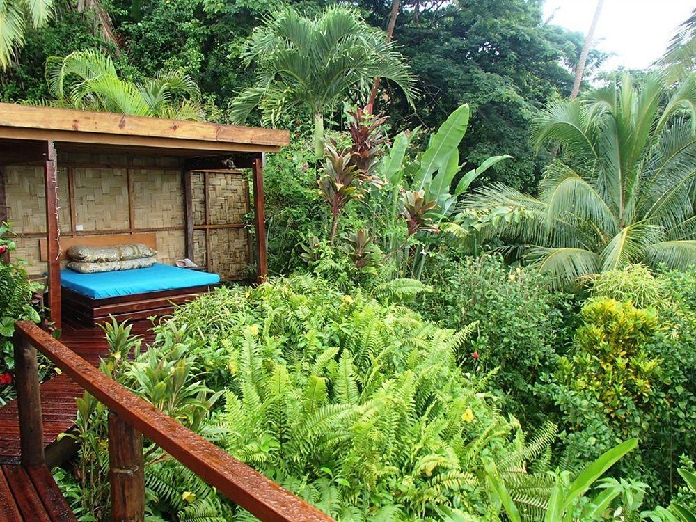 Naveria Heights Lodge Savusavu Buitenkant foto
