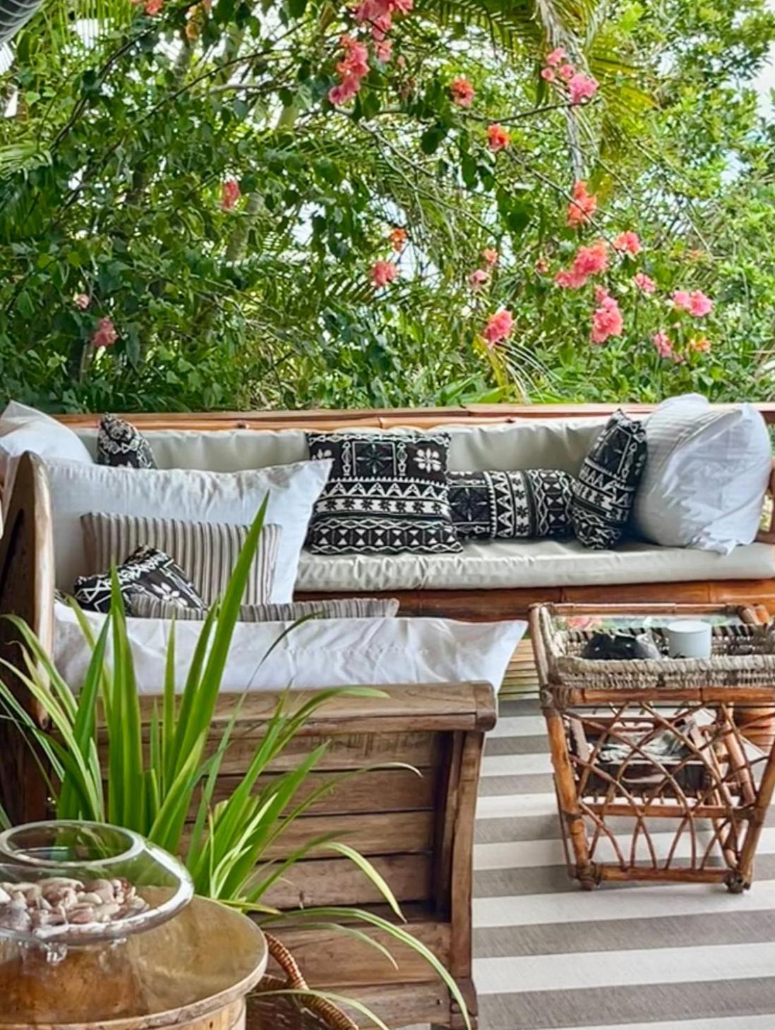 Naveria Heights Lodge Savusavu Buitenkant foto