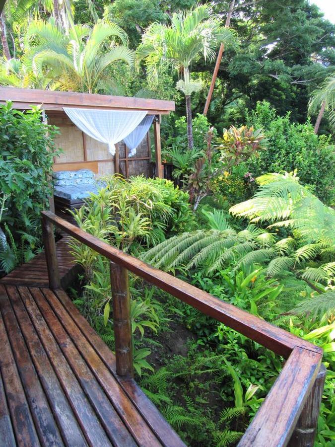 Naveria Heights Lodge Savusavu Buitenkant foto